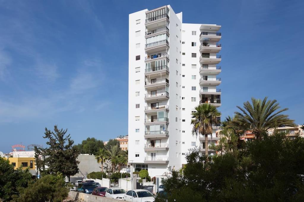 Vivienda Vacacional Rosaini Los Cristianos  Exterior photo